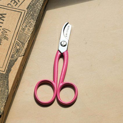 01 tokyo tools whiteley nuzky pink