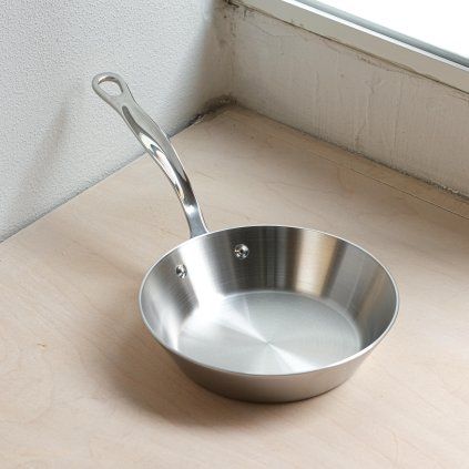 01 tokyo tools samuel groves ss nerezová pánev 20cm