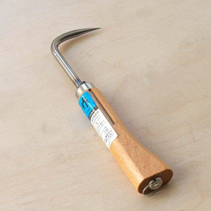01 tokyo tools tomita ruční kořenové hrábě nisaku s jedním hrotem