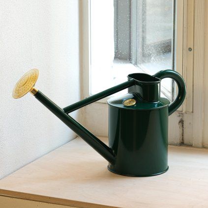 01 tokyo tools haws záhradní konev 4,5l green