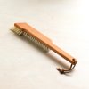 08 tokyo tools redecker kartáček na čištění knih